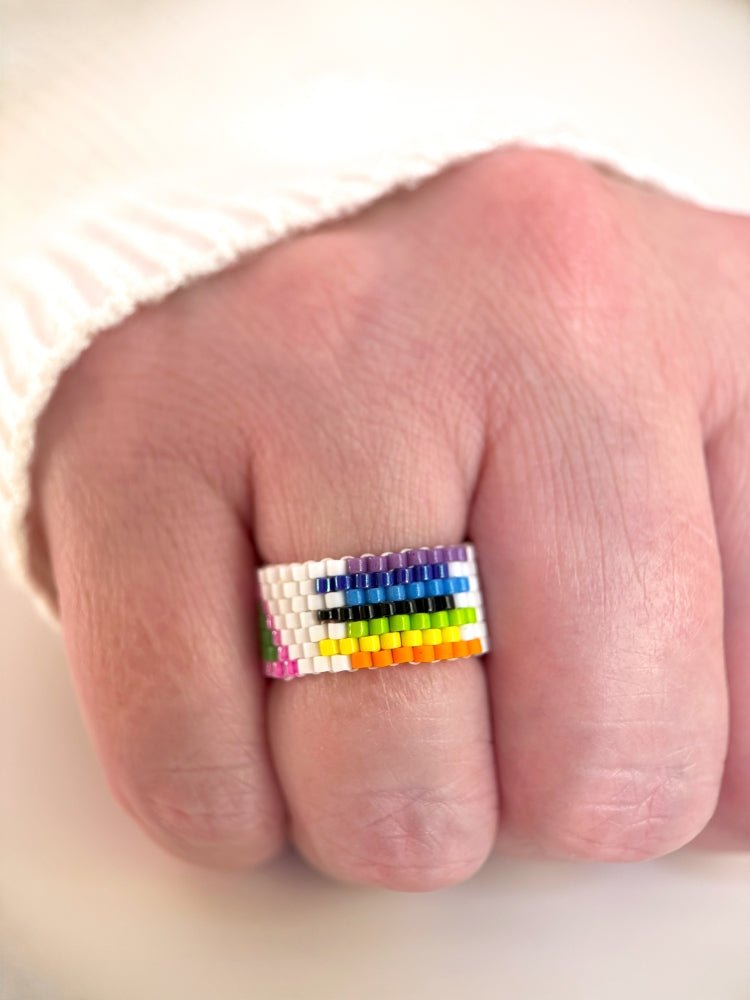 A set of wrap bracelet complimented with a ring is made in a bright color from Japanese Miyuki beads - Ornamentico shop