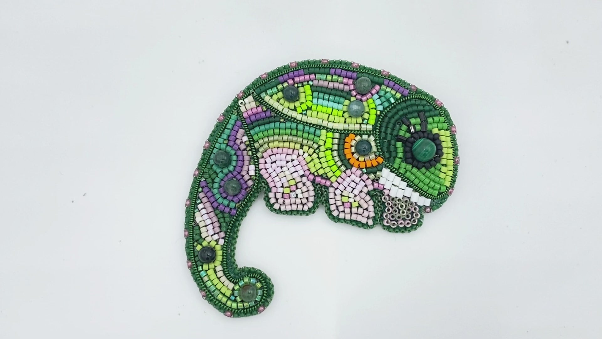 Handmade brooch "Chameleon" made of glass beads, Miyuki beads and malachite stone bead - Ornamentico shop