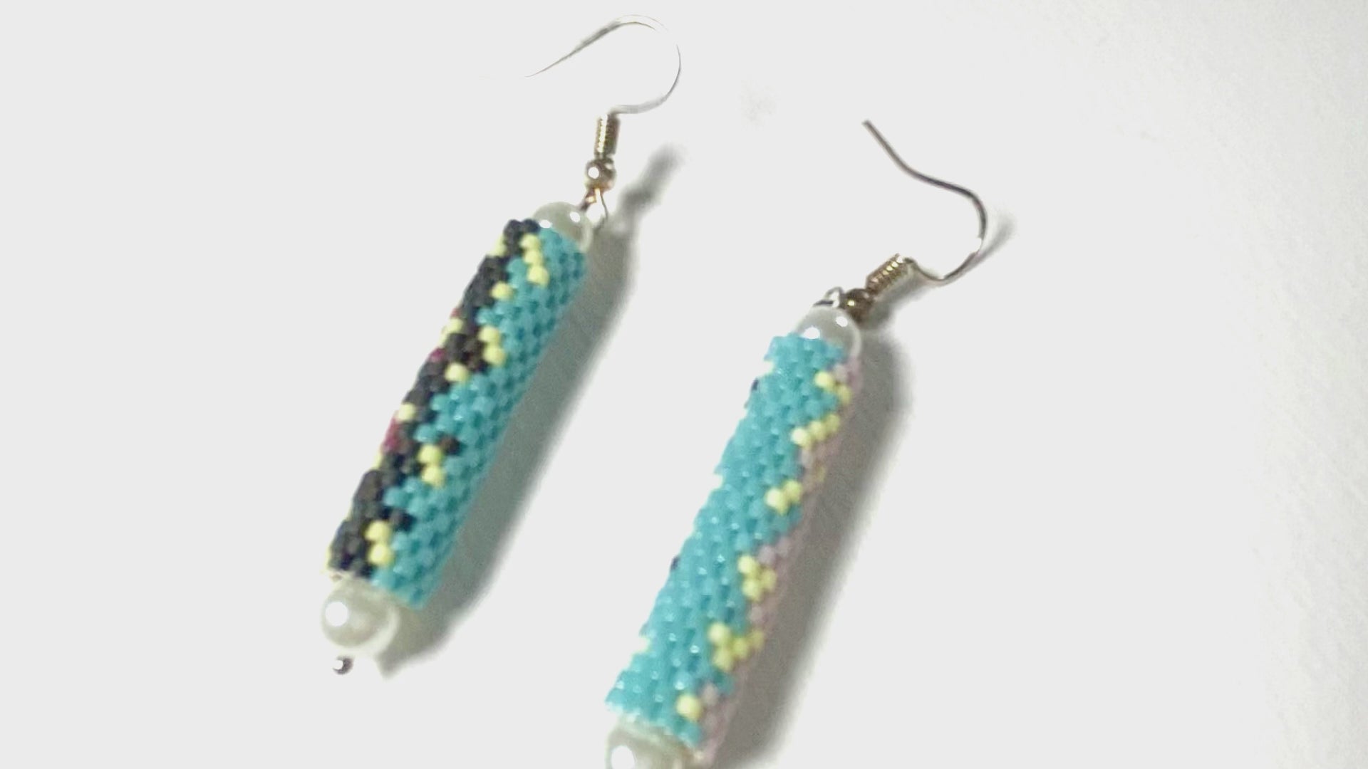 Light and stylish handmade earrings from beads Miyuki are crafted using Peyote technique - Ornamentico shop