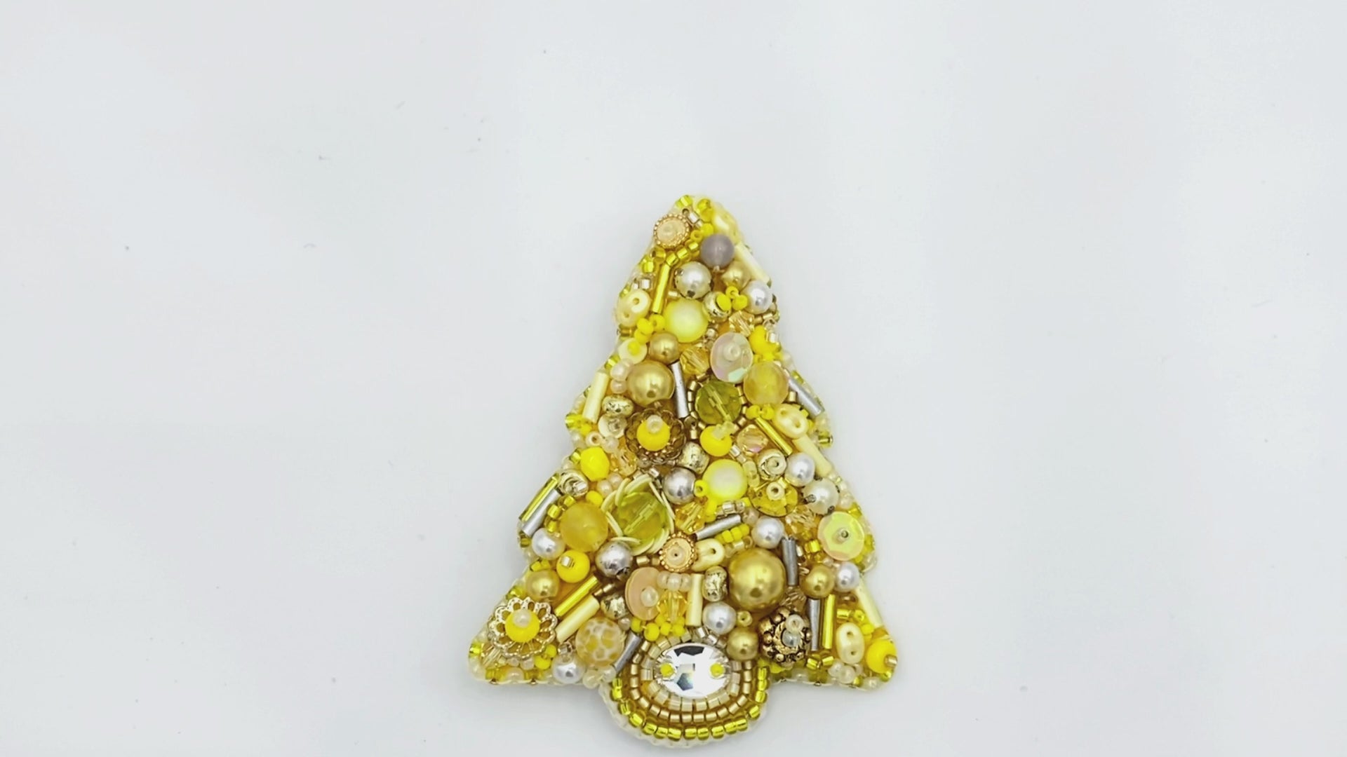 Handmade brooch in the shape of Xmas tree made of glass beads, Miyuki beads, bugle beads and jasper stone - Ornamentico shop
