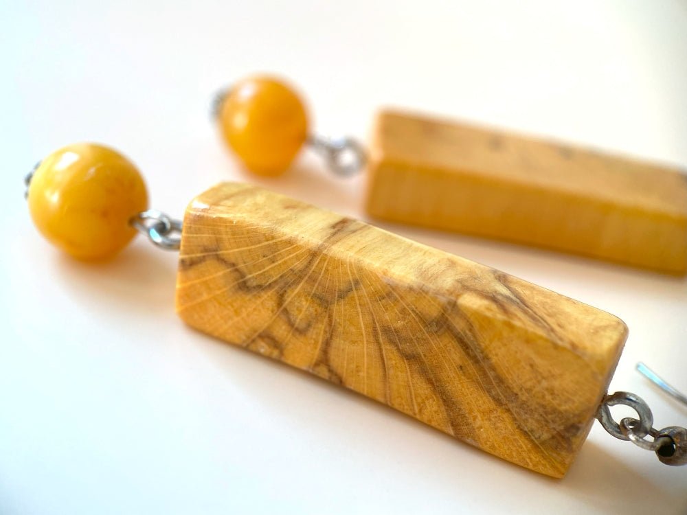 Carefully polished and lacquered rectangular wooden earrings with the Baltic amber beads - Ornamentico shop