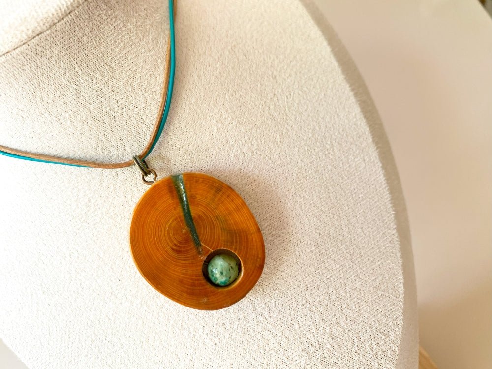 Handmade wooden pendant. Made of polished and lacquered beech wood with one Peruvian turquoise stone - Ornamentico shop