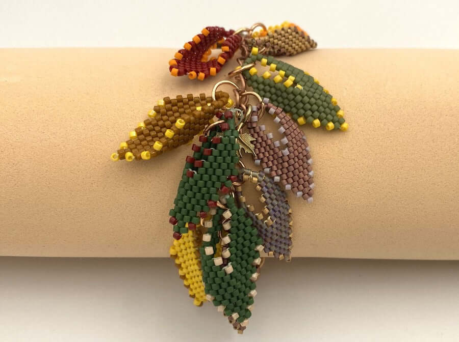 Handmade bracelet from beads is a part of the jewelry set "Leaf fall" crafted from Miyuki beads - Ornamentico shop