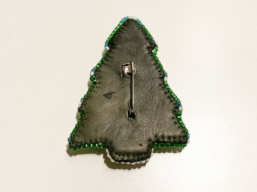 Handmade brooch made of glass beads, Miyuki beads and malachite stone bead - Ornamentico shop