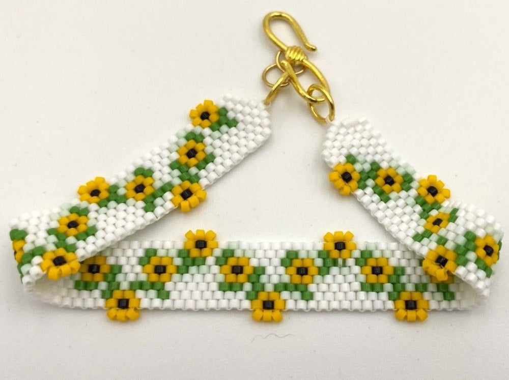 Handmade bracelet from beads made in Peyote stitch from Miyuki beads - Ornamentico shop