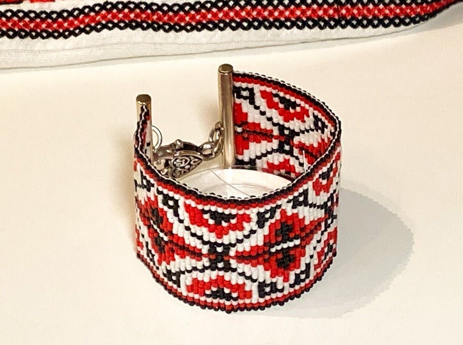 Soft handmade bracelet from beads crafted in weaved technique from Miyuki beads - Ornamentico shop