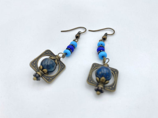 Handmade earrings with shattuckite stone from South Africa framed in bronze floral fitting - Ornamentico shop
