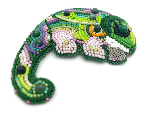 Handmade brooch "Chameleon" made of glass beads, Miyuki beads and malachite stone bead - Ornamentico shop