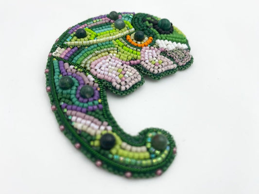 Handmade brooch "Chameleon" made of glass beads, Miyuki beads and malachite stone bead - Ornamentico shop