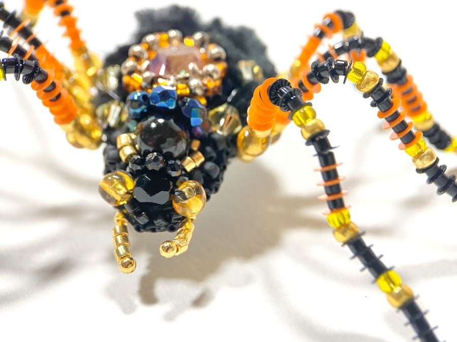 Handmade brooch in the shape of a spider made for Halloween collection - Ornamentico shop