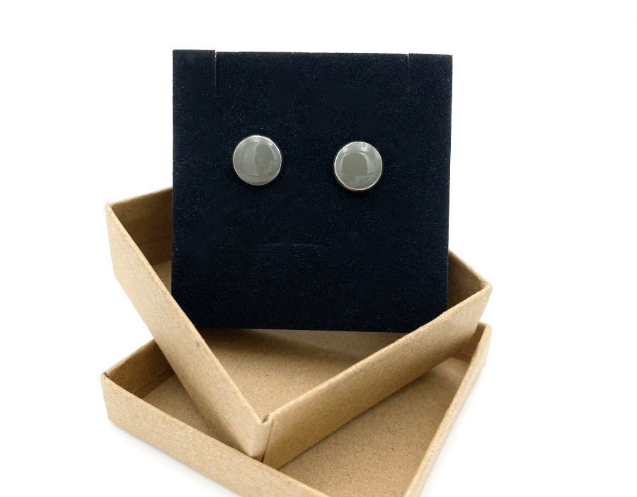 Stud earrings with colorful epoxy inlay. earrings featuring the most popular jewelry colors of 2023- Ornamentico shop