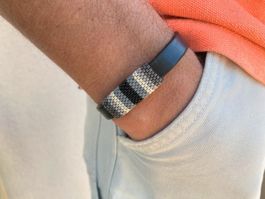 Handmade leather men's bracelet with colorful beaded inlay - Ornamentico shop