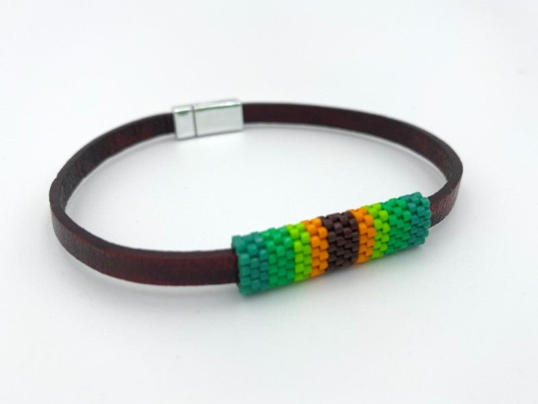 Handmade men's bracelet made from thin brown leather and bright beaded inlay - Ornamentico shop