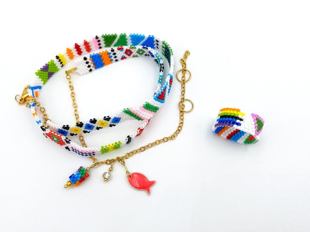 A set of wrap bracelet complimented with a ring is made in a bright color from Japanese Miyuki beads - Ornamentico shop