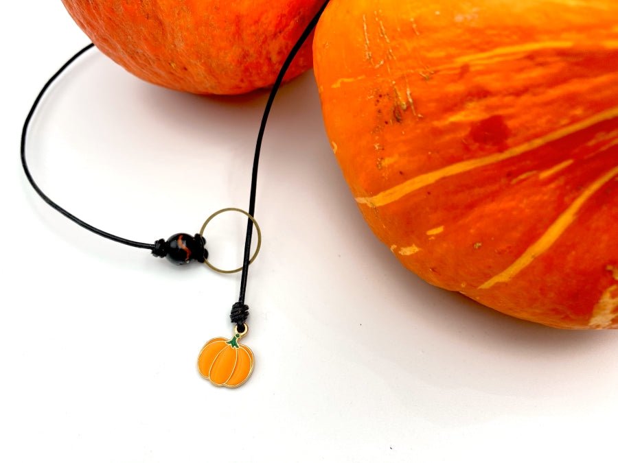 Handmade lariat wrap necklace with enameled pumpkin charm - Ornamentico shop