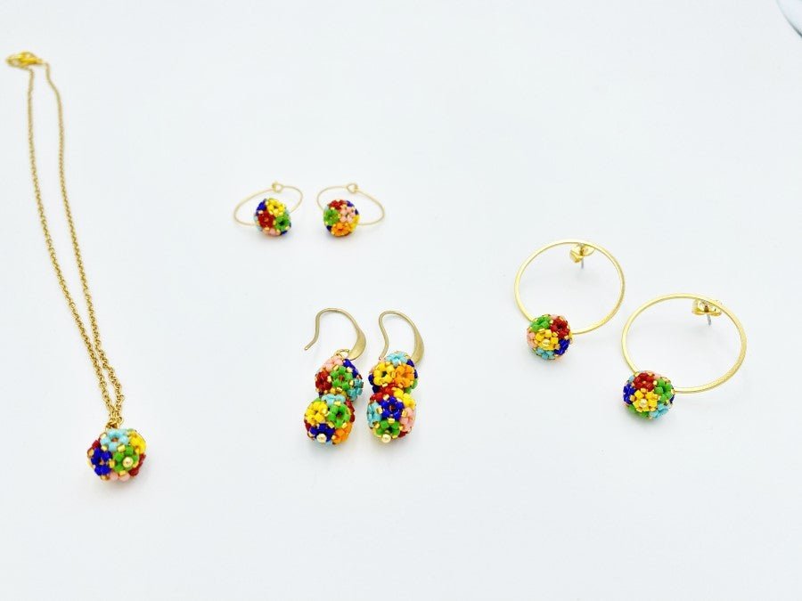 Minimalistic colorful and elegant handmade earrings from Miyuki beads - Ornamentico shop