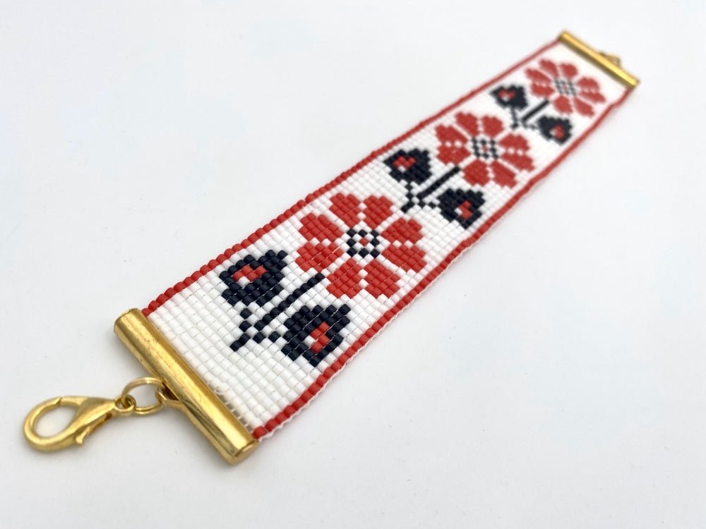 Handmade bracelet from beads crafted in weaved technique from Miyuki beads - Ornamentico shop