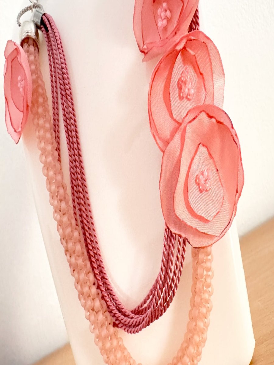 Handmade floral necklace "Floral Fantasy" - Ornamentico shop