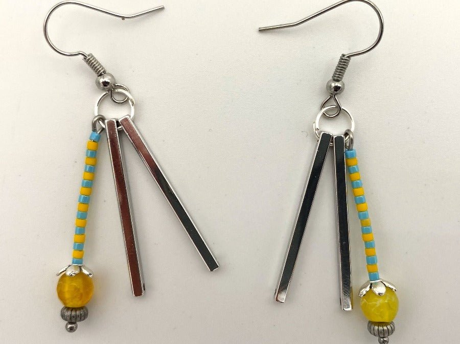 Handmade earrings from beads, yellow agate stone and silver coated fittings - Ornamentico shop