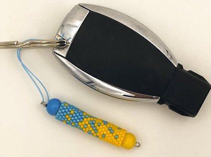 Handmade trinket for key ring made from Miyuki beads. The trinket features Ukrainian flag colors - Ornamentico shop