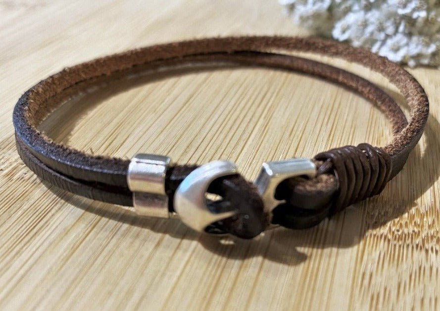 Handmade laconic leather bracelet crafted from high-quality leather and silver-coated fittings - Ornamentico shop