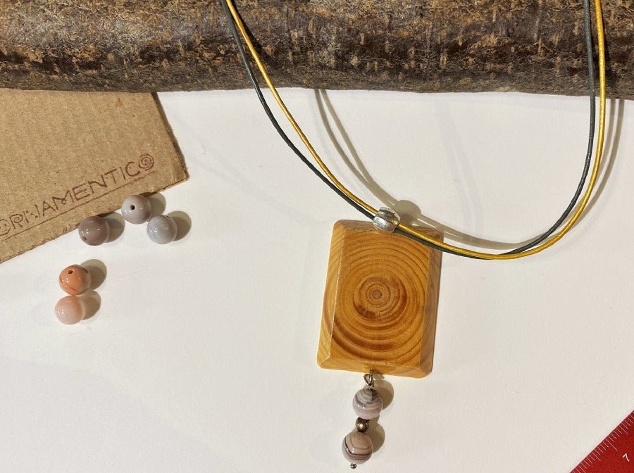 Handmade small wooden pendant crafted from beech wood. Complimented with two agate stones - Ornamentico shop