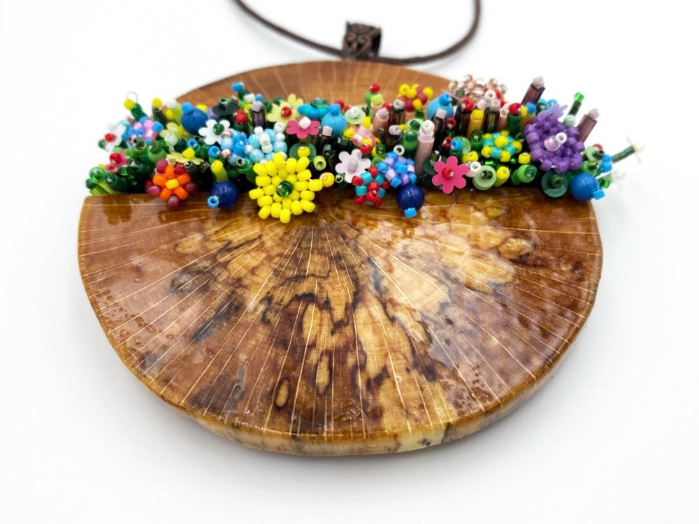 Exclusive wooden pendant with floral sculptural beading - Ornamentico Group