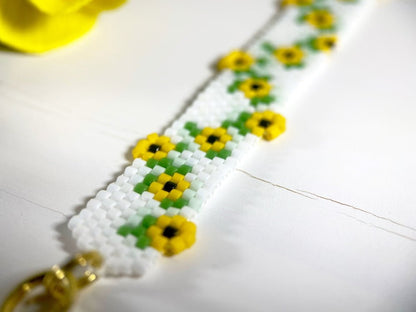 Handmade bracelet from beads made in Peyote stitch from Miyuki beads - Ornamentico shop