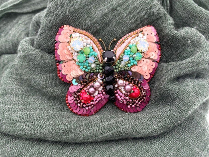 Handmade brooch made of beads, sequins, embroidery and rhinestones - Ornamentico shop