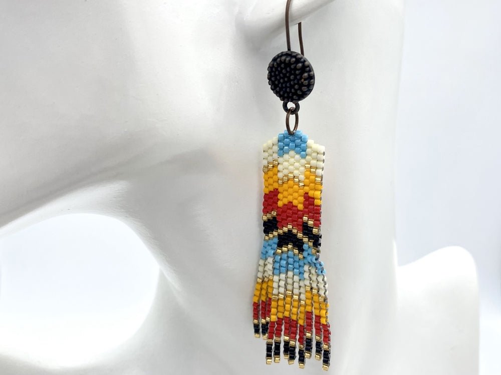 Light and colorful earrings from beads Miyuki and crafted in Peyote technique in hues of Mexican ornaments - Ornamentico shop