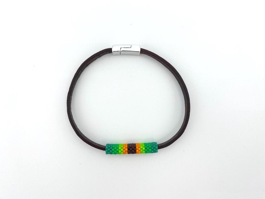 Handmade men's bracelet made from thin brown leather and bright beaded inlay - Ornamentico shop