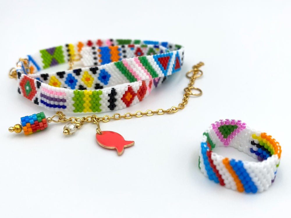 A set of wrap bracelet complimented with a ring is made in a bright color from Japanese Miyuki beads - Ornamentico shop