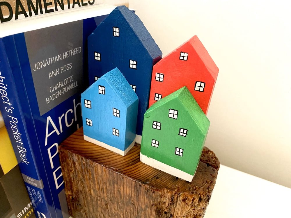 Handmade wooden book holder decorated with bright painted houses - Ornamentico shop